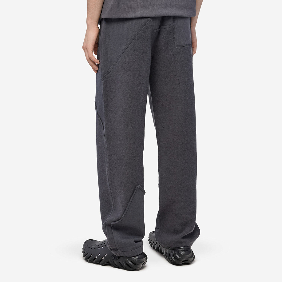 Спортивные брюки OBJECTS IV LIFE THOUGHT BUBBLE PANELLED JOGGER - 4 фото Спортивные брюки OBJECTS IV LIFE THOUGHT BUBBLE PANELLED JOGGER в интернет магазине Peakwww.peakstore.ru - 4 фото