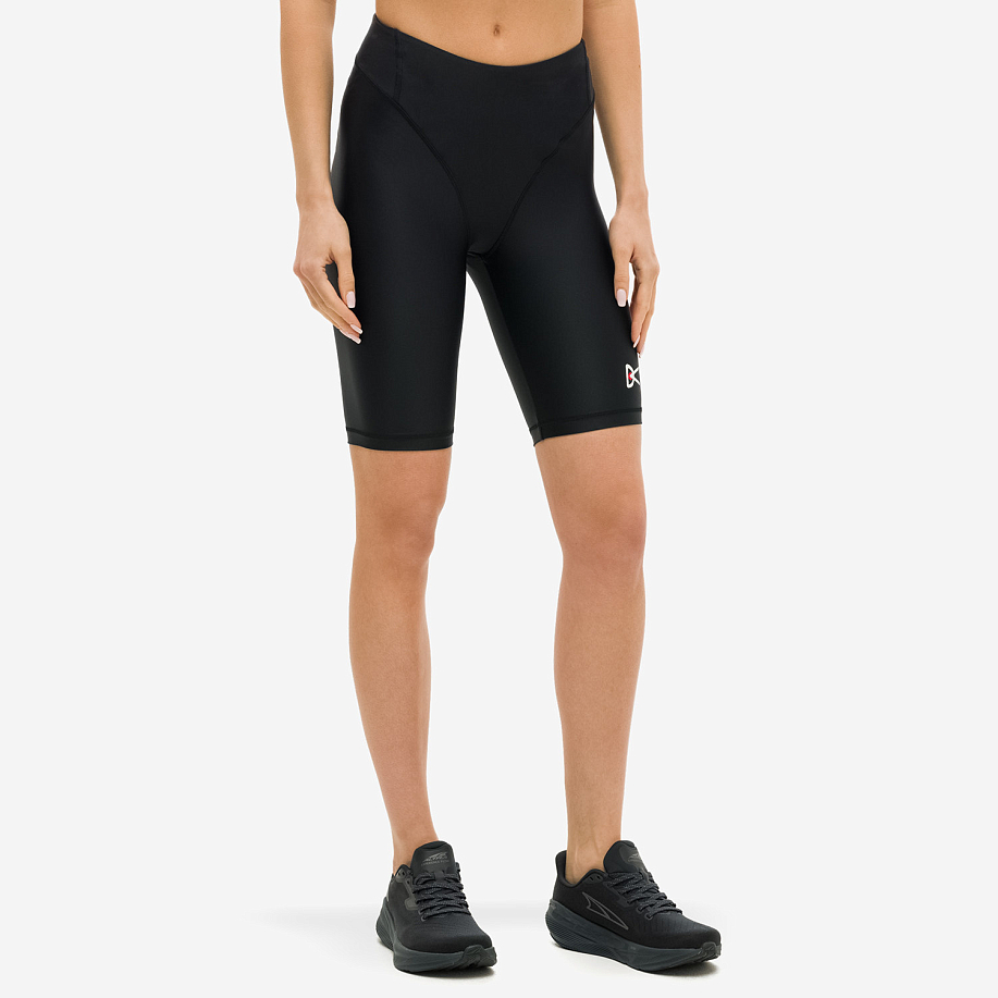 Велосипедки DISTRICT VISION MAYA HALF TIGHTS BLACK - 2 фото Велосипедки DISTRICT VISION MAYA HALF TIGHTS в интернет магазине Peakwww.peakstore.ru - 2 фото