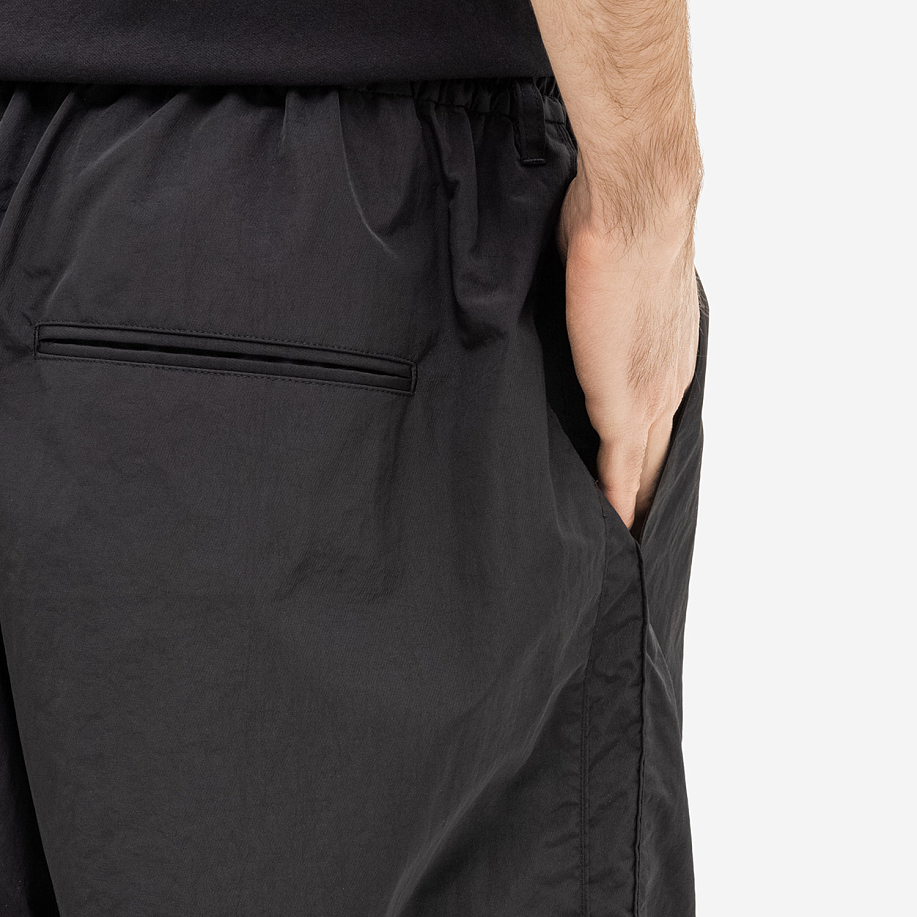 Брюки SSSTEIN NYLON TWILL CARGO EASY TROUSERS - 28 фото Брюки SSSTEIN NYLON TWILL CARGO EASY TROUSERS в интернет магазине Peakwww.peakstore.ru - 28 фото