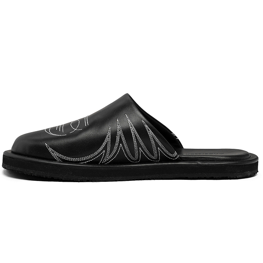 Тапочки ANDERSSON BELL WESTERN MULE SLIPPERS BLACK - 5 фото Тапочки ANDERSSON BELL WESTERN MULE SLIPPERS в интернет магазине Peakwww.peakstore.ru - 5 фото