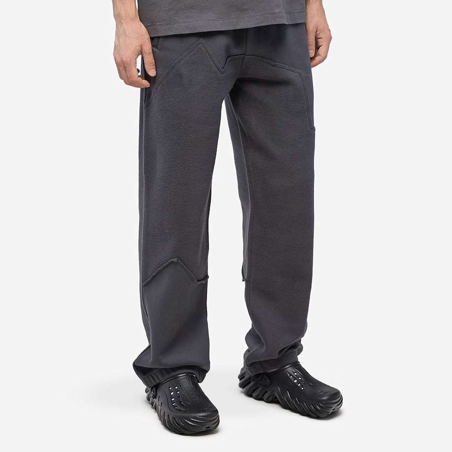 Спортивные брюки OBJECTS IV LIFE THOUGHT BUBBLE PANELLED JOGGER - 3 фото Спортивные брюки OBJECTS IV LIFE THOUGHT BUBBLE PANELLED JOGGER в интернет магазине Peakwww.peakstore.ru - 3 фото