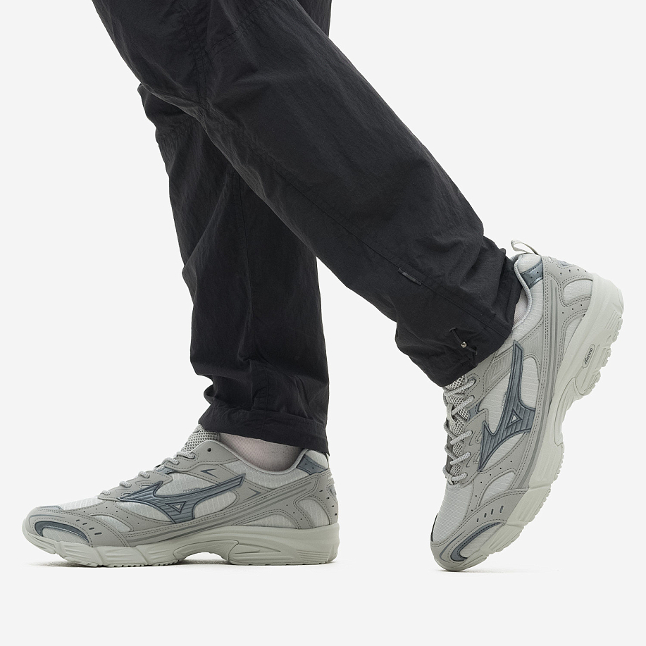 Кроссовки MIZUNO MXR TECH - 15 фото Кроссовки MIZUNO MXR TECH в интернет магазине Peakwww.peakstore.ru - 15 фото