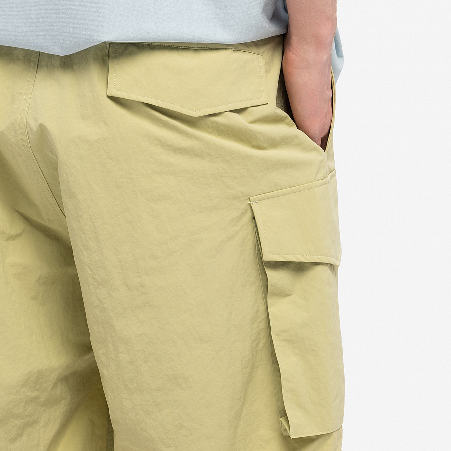 Шорты YOKE CARGO SHORTS стильные в Peak Store - 13 фото Шорты YOKE CARGO SHORTS в интернет магазине Peakwww.peakstore.ru - 13 фото