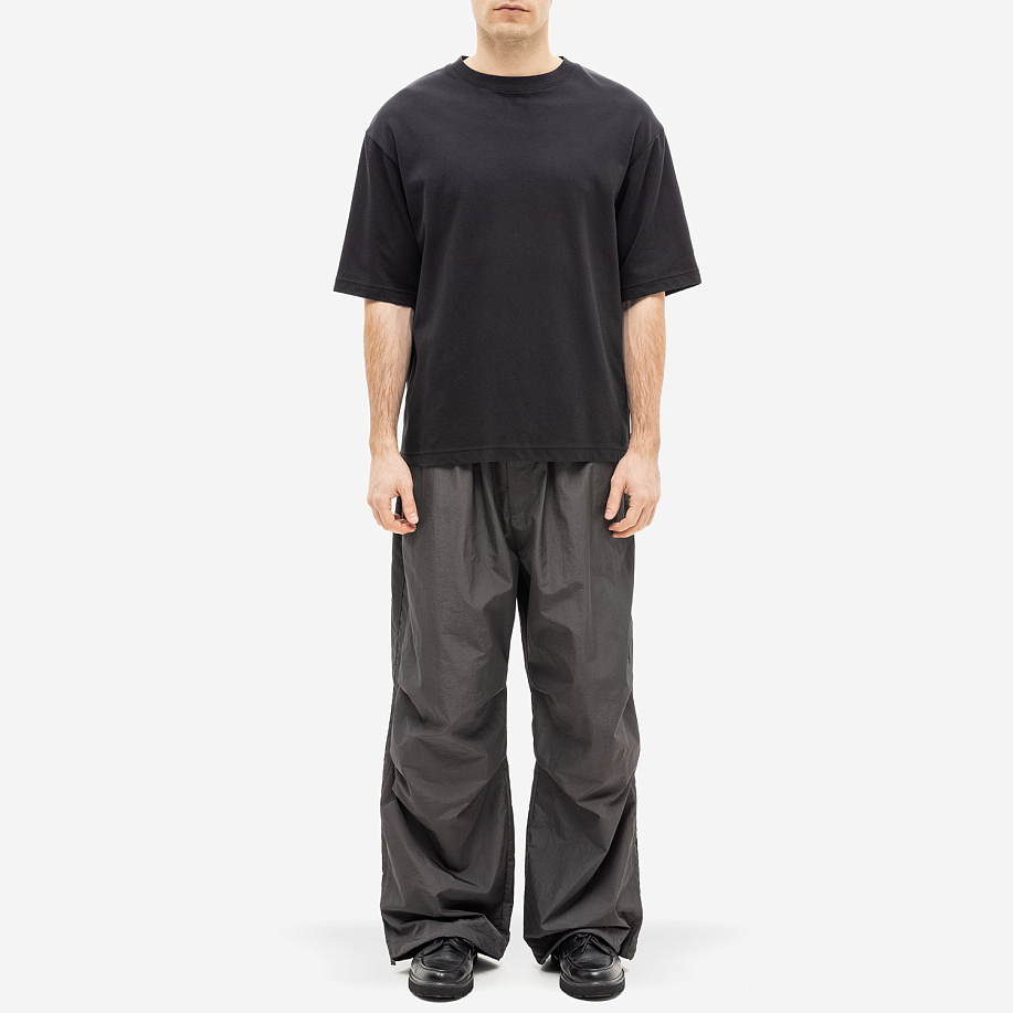 Брюки SSSTEIN NYLON TWILL CARGO EASY TROUSERS Charcoal - 4 фото Брюки SSSTEIN NYLON TWILL CARGO EASY TROUSERS в интернет магазине Peakwww.peakstore.ru - 4 фото