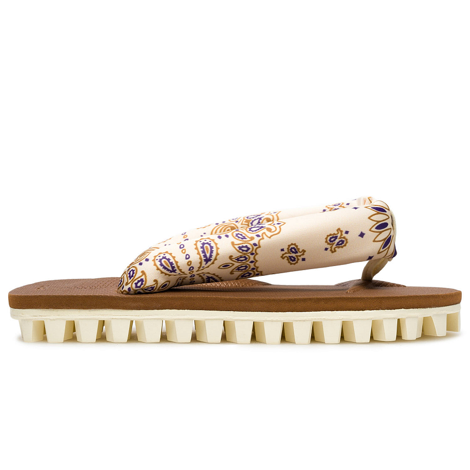 Шлепанцы SUICOKE GTA-PT05 IVORY X BROWN - 1 фото Шлепанцы SUICOKE GTA-PT05 в интернет магазине Peakwww.peakstore.ru - 1 фото