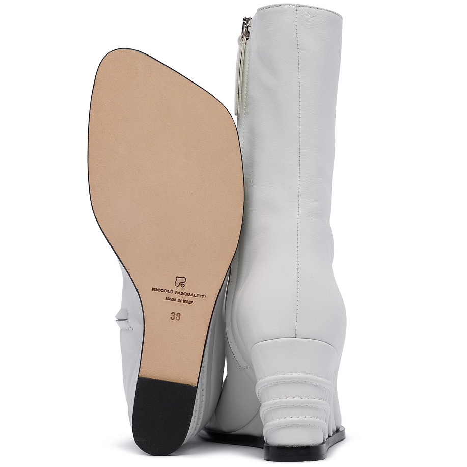 Сапоги Niccolo Pasqualetti OBLIQUA ANKLE WEDGE BOOTS - 13 фото Сапоги Niccolo Pasqualetti OBLIQUA ANKLE WEDGE BOOTS в интернет магазине Peakwww.peakstore.ru - 13 фото