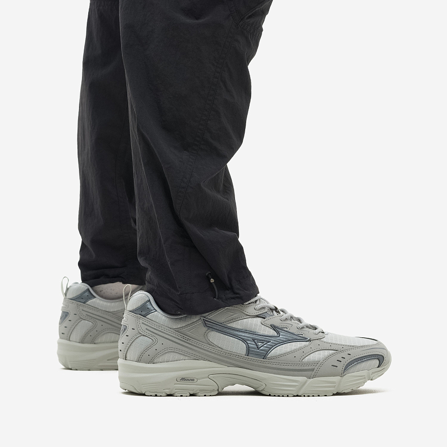 Кроссовки MIZUNO MXR TECH - 14 фото Кроссовки MIZUNO MXR TECH в интернет магазине Peakwww.peakstore.ru - 14 фото